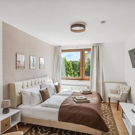 Charysma - Weserufer, Stylish, Schlafzimmer Mit Smart-Tv, 2 Parkplaetze Hamelin Ngoại thất bức ảnh